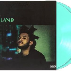 EUC The Weeknd Kiss Land 2-LP Sea Glass